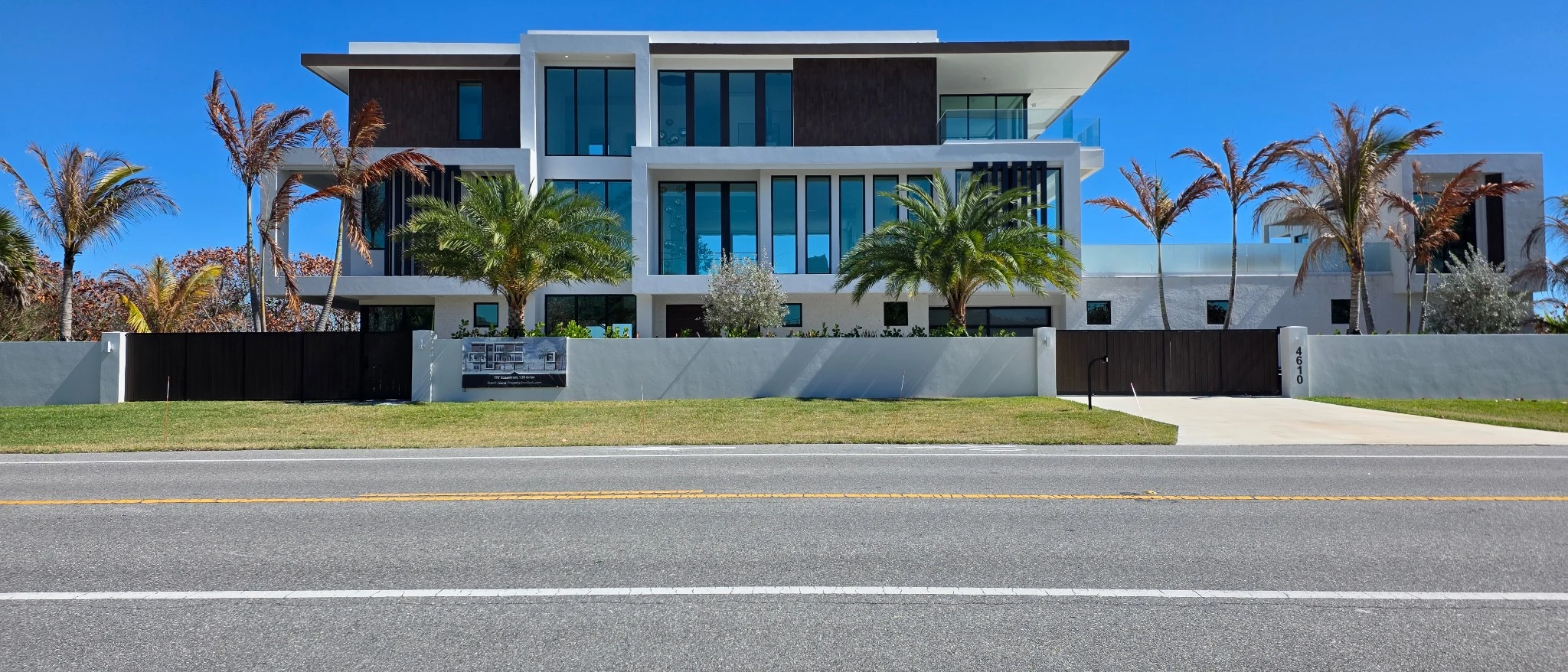 Fort Pierce Oceanfront Residence